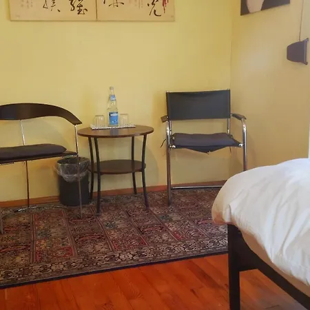 Mit Zwei Einzelbetten Schömberg